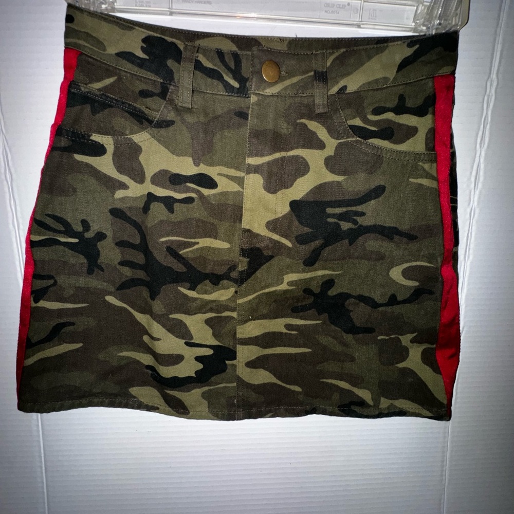 Juniors mini skirt